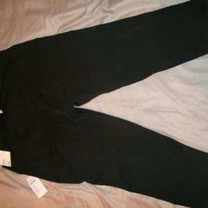 Old Navy Mid-Rise Crop Compression Capris